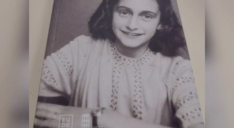 Video reflexivo sobre lectura compartida de Ana Frank